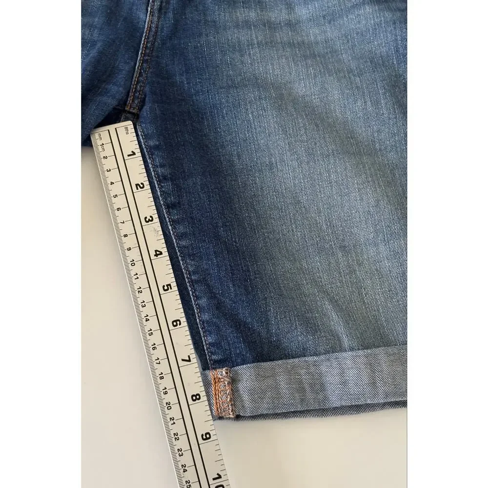 Levi’s Denim Bermuda Stretch Shorts Womens 10 Medium Wash Cuffed Mid Rise